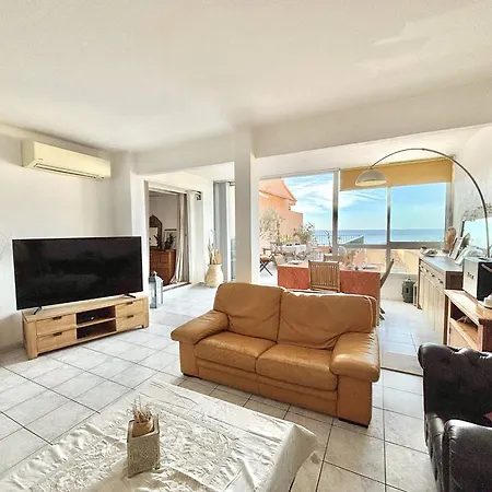 Avec Terrasse Vue Mer, Clim Et Parking A - 2 Pour 4 Pers. - Fr-1-61-648 * Ajaccio (Corsica)